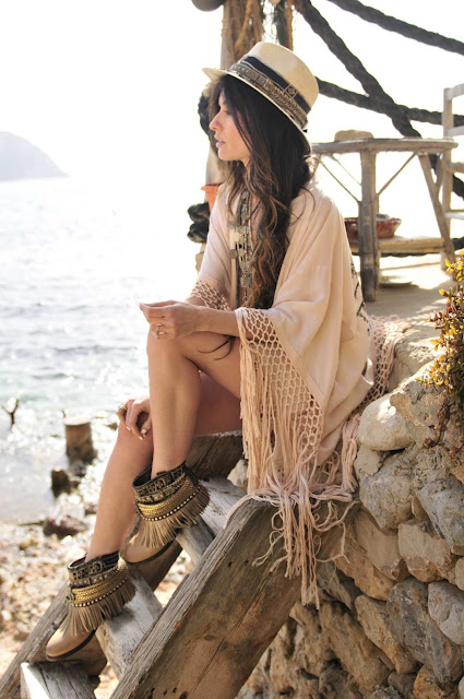 Emonk Ibiza - Botins, Tênis e Chapéus estilo hippie e boemio moda 2016