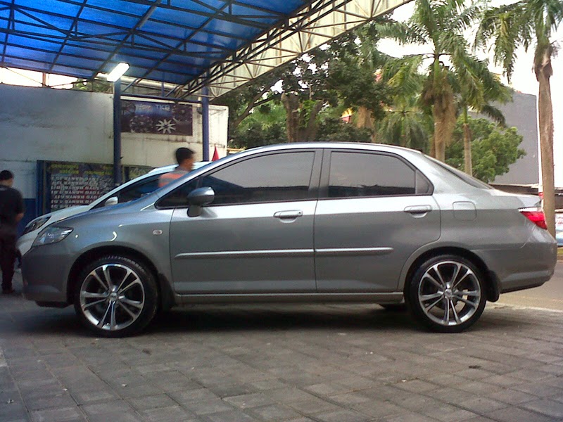 Galery Foto Modifikasi Mobil Honda City Terbaru Modif 