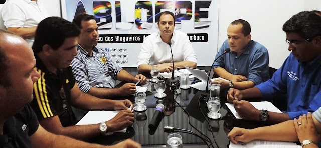 #ablogpe2014 “As mídias alternativas terão espaço no nosso governo”, assegura Paulo Câmara