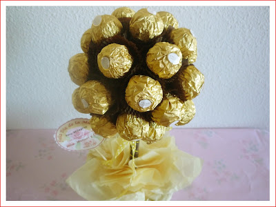 Topiario de bombones ferrero rocher