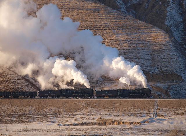 QJ type Steam Locomotive in Jitong Line