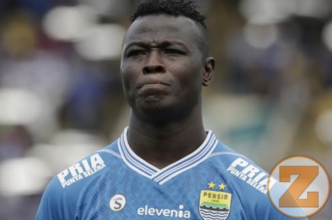 Biodata Ezechiel N'Douassel, Mantan Stiker Andalan Persib Bandung