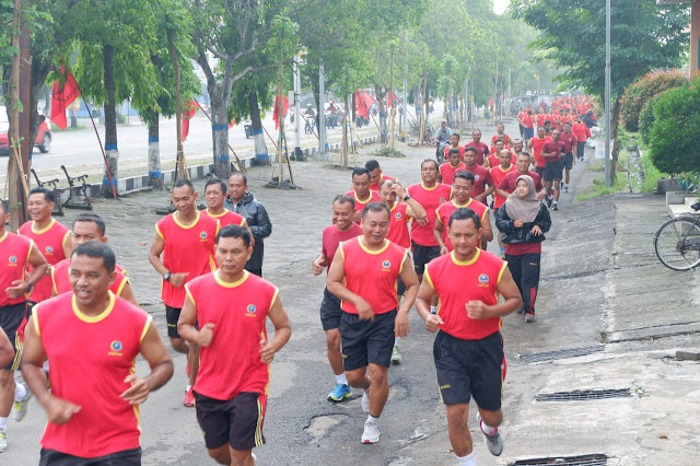 Kodim Karanganyar - Dengan Fisik Yang Prima Dapat Menunjang Kelancaran Tugas Prajurit