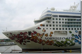 800px-Papenburg-NorwegianGem1-Asio