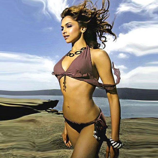 deepika padukone bikini hot bollywood actress