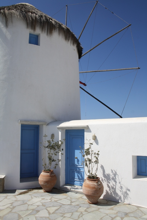 Mikonos