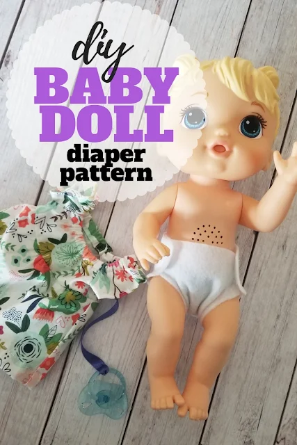 Dress that baby doll with this super simple felt doll diaper pattern.