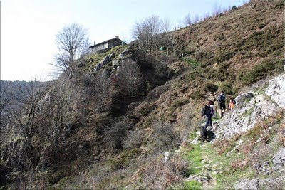 Sendero hasta el Refugio