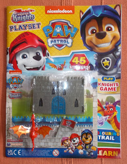 Castle Keep; Castle Toy; Dragon; Fort; Magazine Freebies; Magazine Giveaways; Paw Patrol Fort; Paw Patrol Premium; Paw Patrol Rescue Knhight; Plastic Fort; Rescue Knights; Small Scale World; smallscaleworld.blogspot.com; Tiny Forts; Toy Castle; Toy Fort; Unknown Fort; Unkown Castle;
