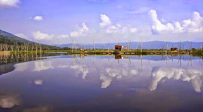 5 Danau Paling Mistik Di Indonesia  Agen Judi Favorit