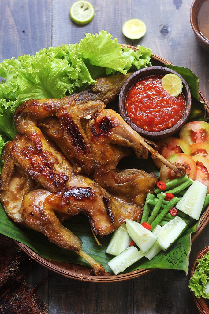 AYAM BAKAR BUMBU BACEM  Catatan-Nina