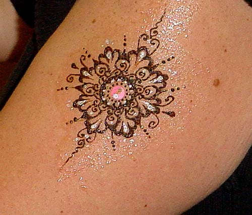 Los verdaderos tatuajes de henna no los que estan con henna modificada