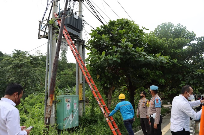 Travo Listrik Depan DPRD Pelabuhanratu Meledak, Polisi Langsung Hubungi PLN Serta Kawal Perbaikannya