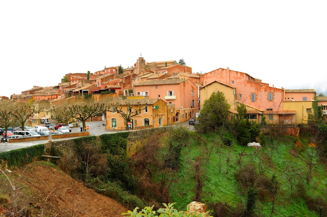 Parc naturel régional du Luberon — Wikivoyage le guide de voyage 