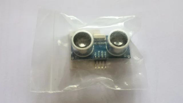 Arduino reading a distance from a non-contact ultrasonic range finder HC-SR04