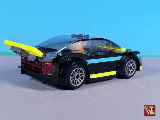 Set LEGO City 60383 Carro Desportivo Elétrico