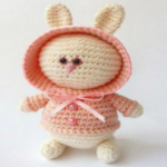 http://www.howtoamigurumi.com/amigurumi-bunny-in-hoodie-free-pattern/