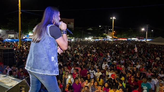 Fotos: Gatinha Manhosa e Noda de Caju animam terceira noite do Festeja Cocal 2017