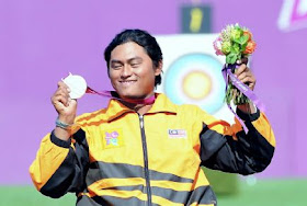 Sukan Paralimpik 2012: Malaysia Raih Pingat Pertama iaitu Pingat Perak melalui Pemanah Elit Paralimpik Malaysia, Hasihin Sanawi
