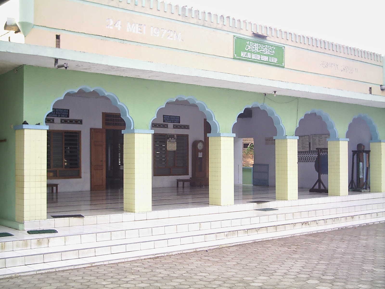 Profil Masjid Baiturrahim ~ Masjid Baiturrahim Tlutup