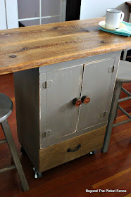 kitchen island, rolling cart, bar, barstool, chalk paint barnwood, salvaged, repurposed, https://goo.gl/GTqvzh