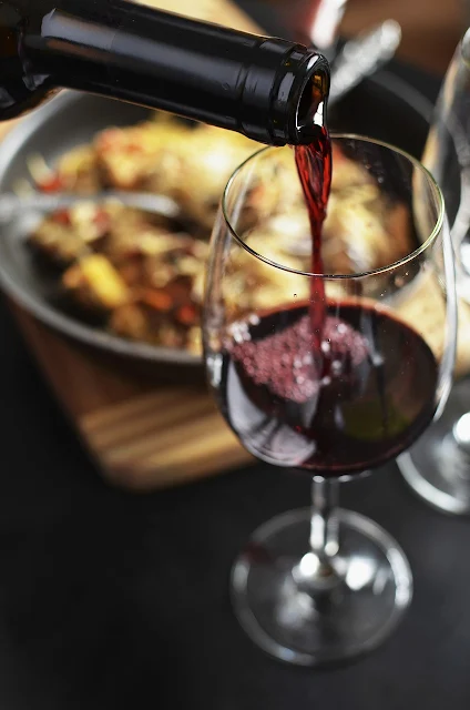 Consumo de vinhos cresce entre os brasileiros, contrariando uma tendência mundial de queda
