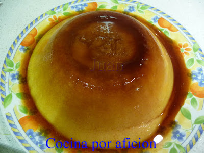 Flan de mango