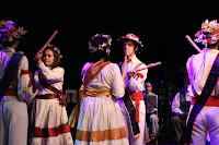Espectáculo de danzas vascas de la asociaciones de Barakaldo