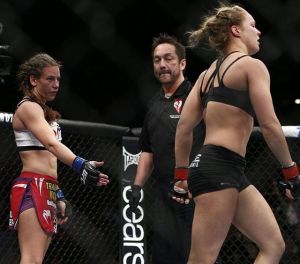 Foto Meisha Tate Pemain UFC Montok