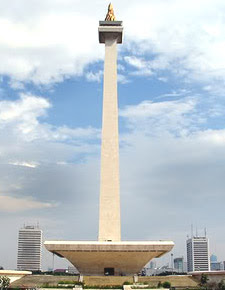 Menara Paling Terkenal di Indonesia