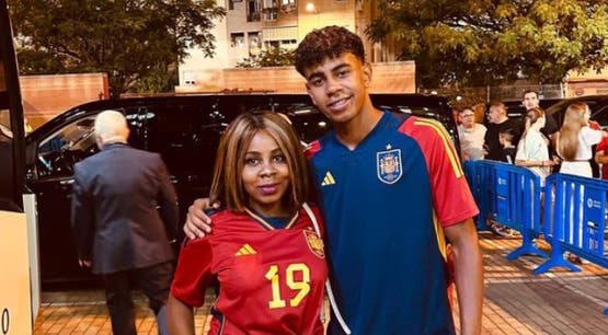 المدير الرياضي السابق للاتحاد الإسباني ينصح لامين يامال بالاعتماد على والدته والابتعاد عن والده