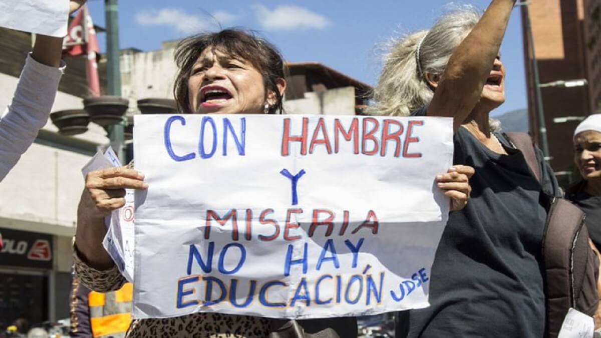 Maestros y el gremio salud saldrán de nuevo a las calles este 23 de enero