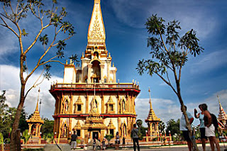 Chalong Temple the most beautiful temple in Phuket