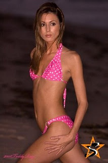 Tanna Maria Hot Swimsuit pics 2