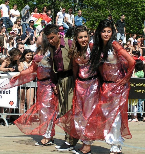 رقص زیبای کردی . raghs kordi. Kurdish dance