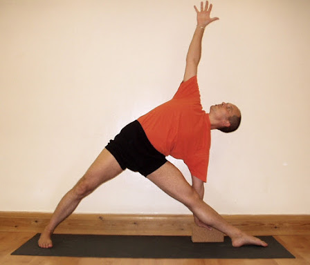 TRIKONASANA yoga helps to improve digestion, reduce belly fat.