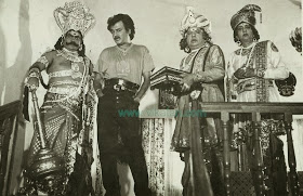 Rajinikanth with Cho Ramaswamy, Vinu Chakravarthy & V.K. Ramaswamy in 'Athisaya Piravi' (1990) Tamil movie 2