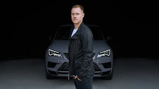 Ter Stegen becomes first footballing ambassador of Cupra