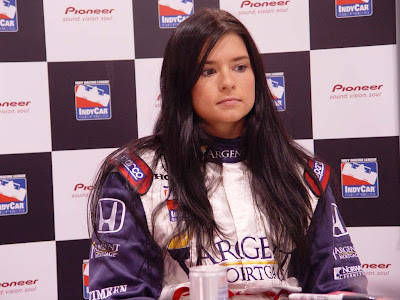 Danica Patrick Hot Photos & Wiki !