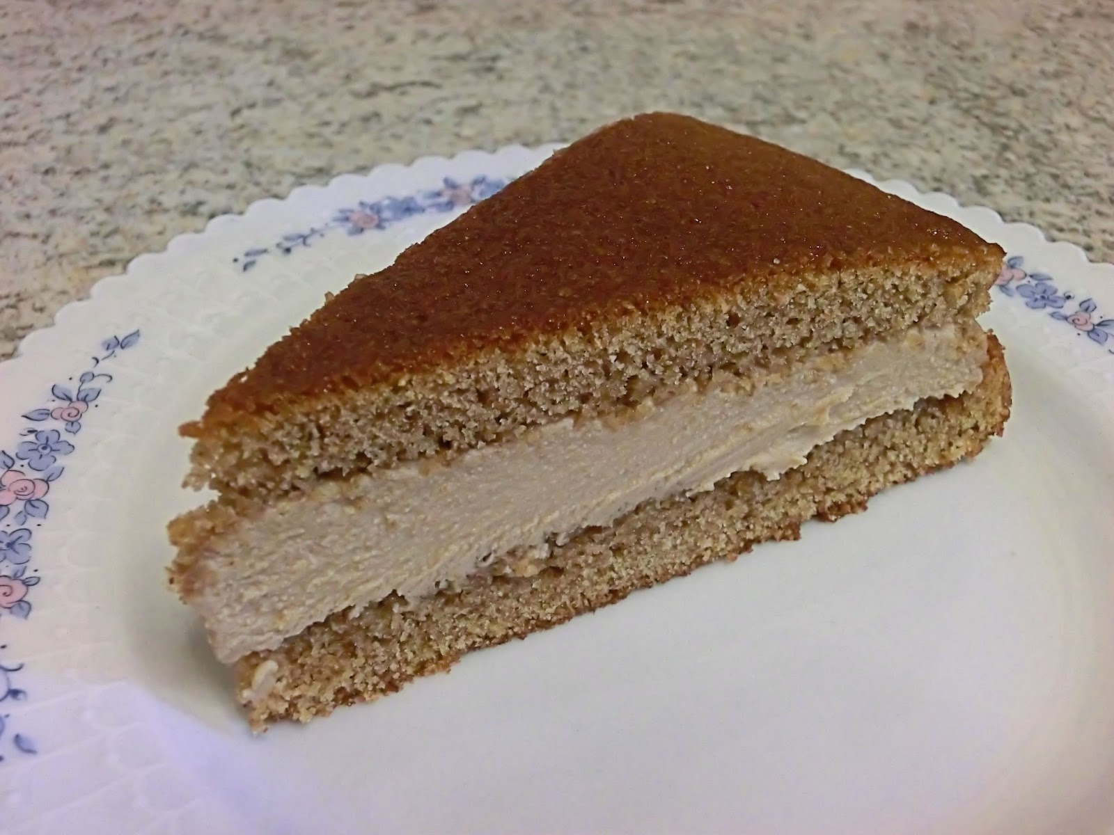 BOUNDLESS KITCHEN: Torta al caffe' ripiena con crema al ...