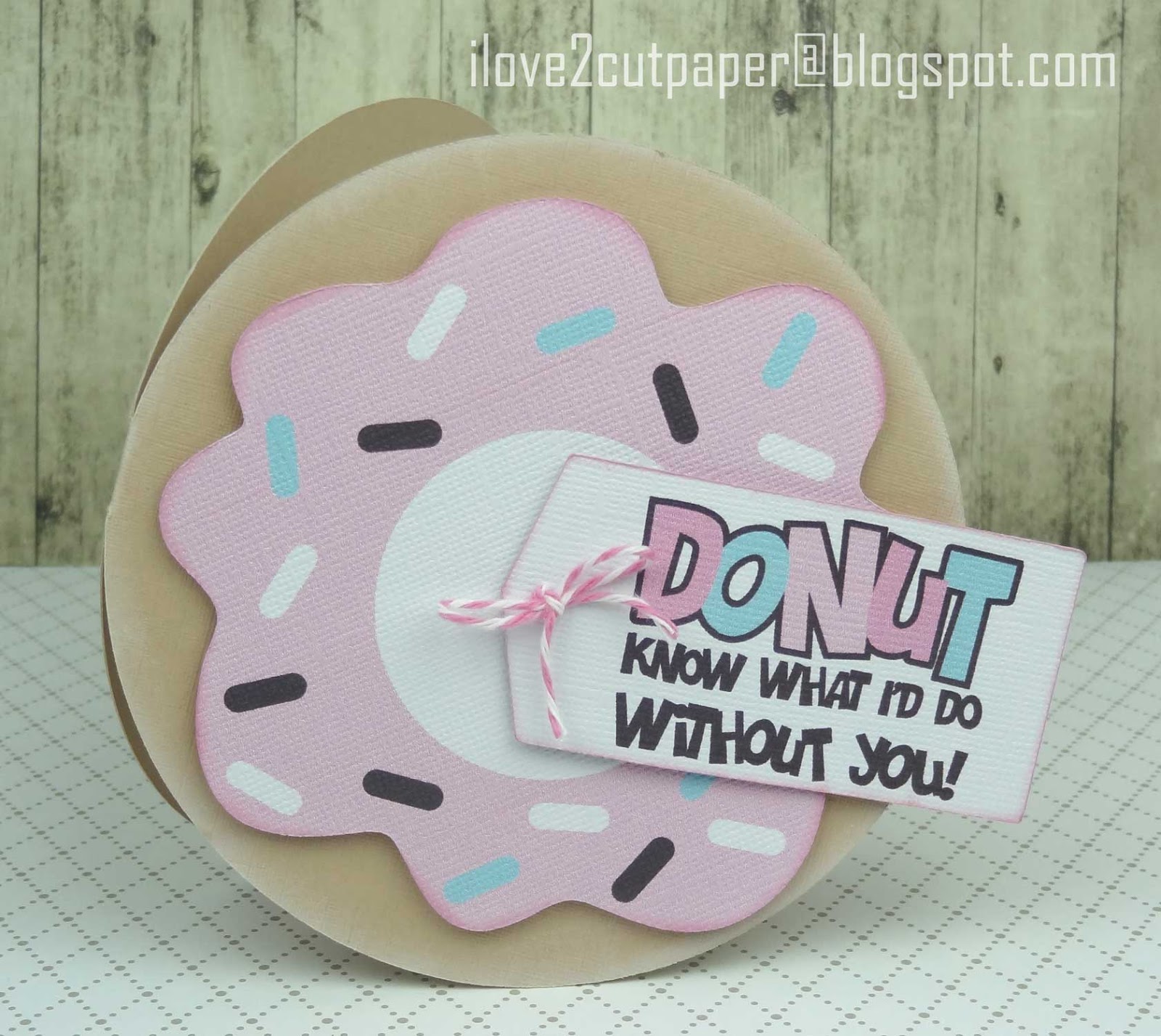 Download i love 2 cut paper: FREE File - Donut Gift Card Holder