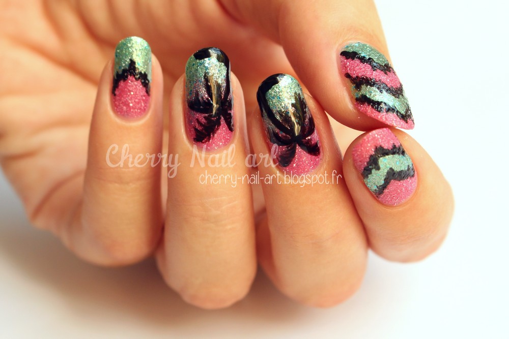 nail art palmier et chevrons facile pour l'été au vernis