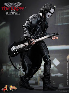 Hot Toys 1/6 Scale The Crow 12" Eric Draven Figure