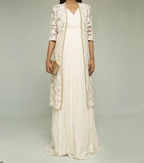 Eman Shaker in White Dress إيمان شاكر في اللباس الأبيض