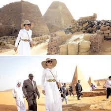 صور السودان - زيار الشيخة موزا لاهرامات السودان 