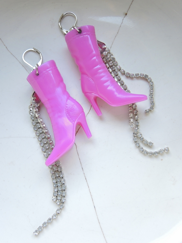 DIY oorbellen/earrings 'Barbie's Boots'