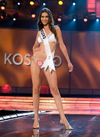 Miss Universe 2009 swimsuit pics