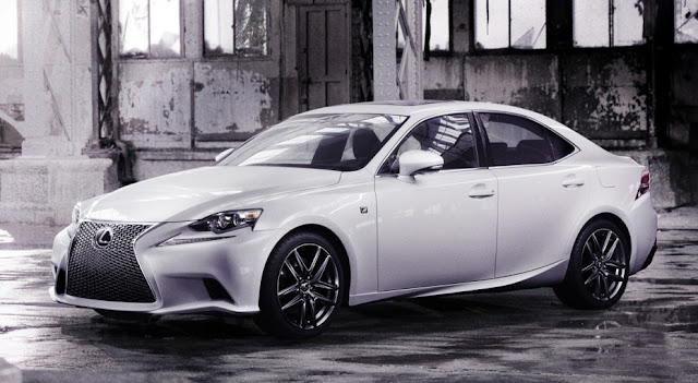 2014 Lexus IS 350 F Sport Official Images Wallpapers