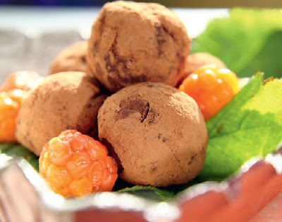 Ice Chocolate Truffles with Cloudberries Recipe