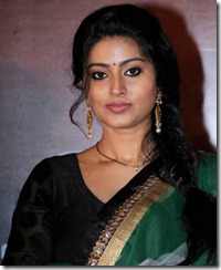 Beautiful Sneha Cute Images at Haridas Audio Release